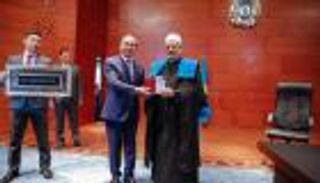 بالصور.. شيخ الأزهر يتقلد 5 دكتوراه فخرية في  8 سنوات