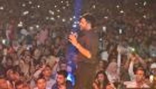 بالصور .. محمد حماقي يحيي حفل تخرج طلاب بجامعة الإسكندرية