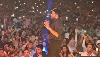 المطرب المصري محمد حماقي في جامعة الإسكندرية