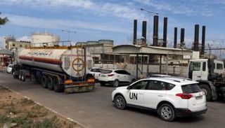 الوقود الإسرائيلي يدخل غزة بمال قطري