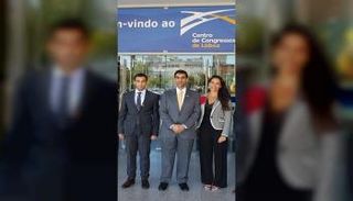 مسؤولو إكسبو الشارقة في مركز لشبونة