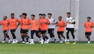 خلال التدريبات بمقر اتحاد الكرة