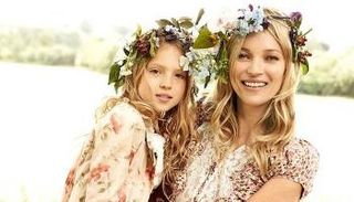 كيت موس مع ابنتها ليلا