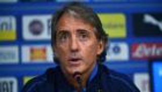 مانشيني يشن هجوما حادا على لاعبي إيطاليا