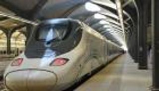 بدء الرحلات التجارية للقطار فائق السرعة بين مكة والمدينة