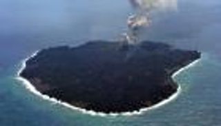 زيادة مساحة اليابان 4 كيلومترات مربعة إثر حمم بركانية