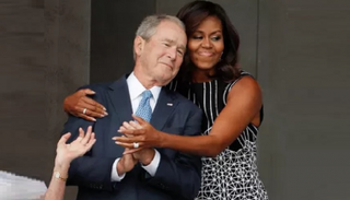 ميشيل أوباما وجورج دبليو بوش