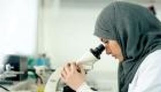 اليونسكو تكرّم 6 عالمات عربيات