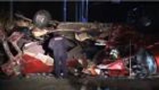 مصرع 11 في تصادم بين حافلة وشاحنة بروسيا