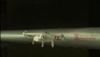 بالفيديو.. ماذا يحدث عند اصطدام طائرة "درونز" بطائرة ركاب؟