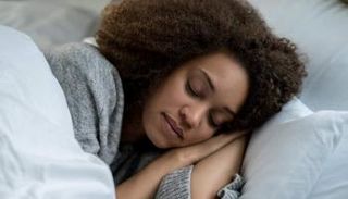 الملابس الصوفية تعني نوما أفضل - صورة أرشيفية