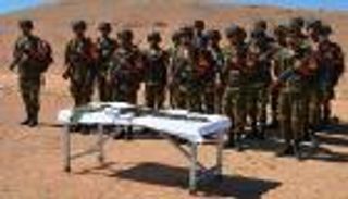 بالصور.. الجزائر تكشف مخبأ أسلحة على الحدود مع موريتانيا 