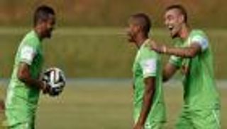 رغبة إيطالية في التعاقد مع مهاجم الجزائر 