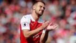 رامسي ينفي اتفاقه على البقاء مع أرسنال