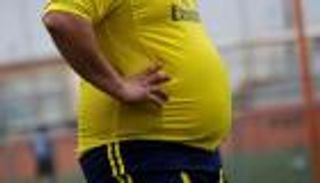 الترويج لجراحات التخسيس يعمق أزمة السمنة في مصر