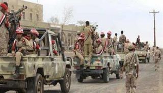 مقاتلون من الجيش اليمني في محافظة البيضاء