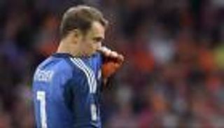 نوير: لوف يتعرض لانتقادات مبالغ فيها