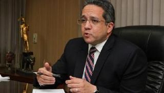  الدكتور خالد العناني وزير الآثار المصري - صورة أرشيفية