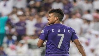 كايو فيرنانديز 