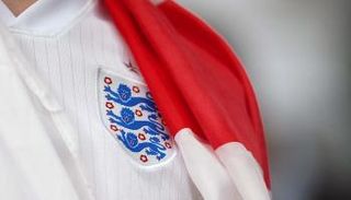 قميص منتخب إنجلترا 