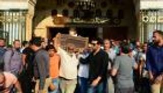 بالصور.. تشييع جنازة الممثل المصري أحمد عبدالوارث