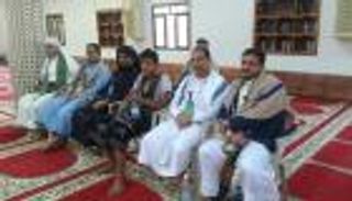 خطب الحوثي الطائفية تدفع أهالي الحديدة للعزوف عن المساجد