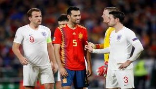 من مباراة إسبانيا وإنجلترا