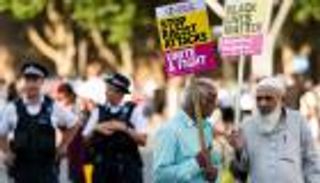 تضاعف جرائم الكراهية في بريطانيا.. والمسلمون يتصدرون الضحايا