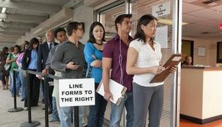 البطالة في بريطانيا تسجل رقما قياسيا هو الأدنى منذ 43 عاما