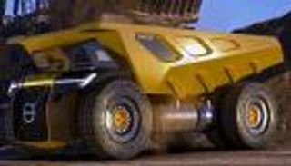 فولفو تكشف عن أول قاطرة تنتجها لنقل مواد البناء