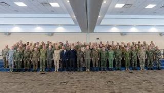 جانب من اجتماع رؤساء أركان الدفاع في 81 دولة بواشنطن