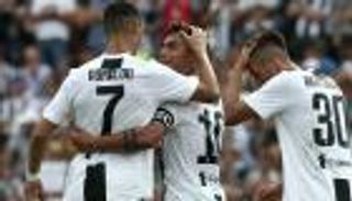 يوفنتوس مهدد بفقدان نجمه أمام مانشستر يونايتد