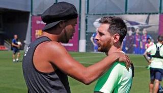 ليونيل ميسي ورونالدينيو