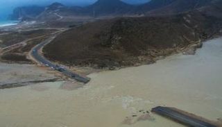 وفاة وفقدان 17 شخصا بسبب إعصار "لبان" في اليمن