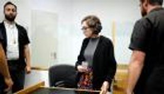 الأمريكية لارا القاسم تنجح باستصدار قرار يسمح لها بدخول القدس 