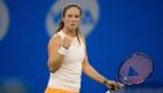 كاساتكينا تتربص بأنس جابر في نهائي بطولة الكرملين