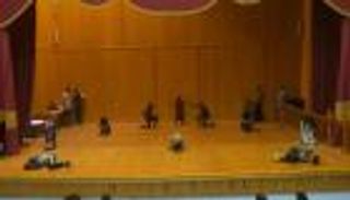 ليبيات يواجهن الأفكار القديمة بالتمثيل