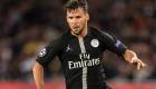 وكيل خوان بيرنات يكذب رئيس بايرن ميونيخ