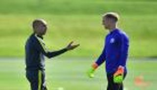 جوارديولا يعترف بخطئه في بيع جو هارت