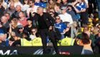 مورينيو يكشف كواليس اشتباكه مع مساعد ساري