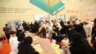 200 مؤلف يوقعون أحدث إصداراتهم بمعرض الشارقة الدولي للكتاب