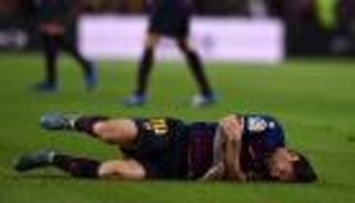 تقارير.. ميسي مهدد بالغياب لعدة أسابيع 