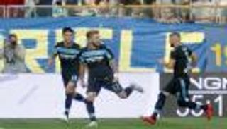 لاتسيو يخطف انتصارا متأخرا من بارما 