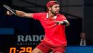 الروسي خاشانوف يتوج ببطولة موسكو للتنس