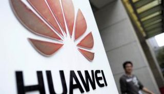 هواوي تخطط لطرح هاتف قابل للطي بتقنية 5G