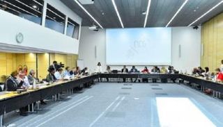 الاجتماع الثالث للجنة الاستشارية البرلمانية الدولية 