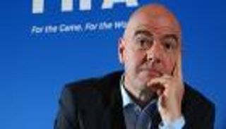 الفيفا يناقش إقامة بطولتين جديدتين وإلغاء كأس القارات