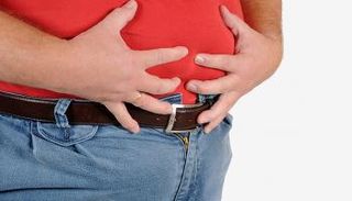 نصائح لمواجهة زيادة الوزن في مناطق البطن والفخذين - صورة أرشيفية