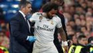 مارسيلو يثير القلق في ريال مدريد قبل الكلاسيكو