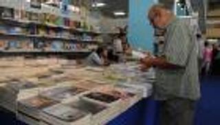 معرض الجزائر الدولي للكتاب يتطلع لجذب مليوني زائر في 2018